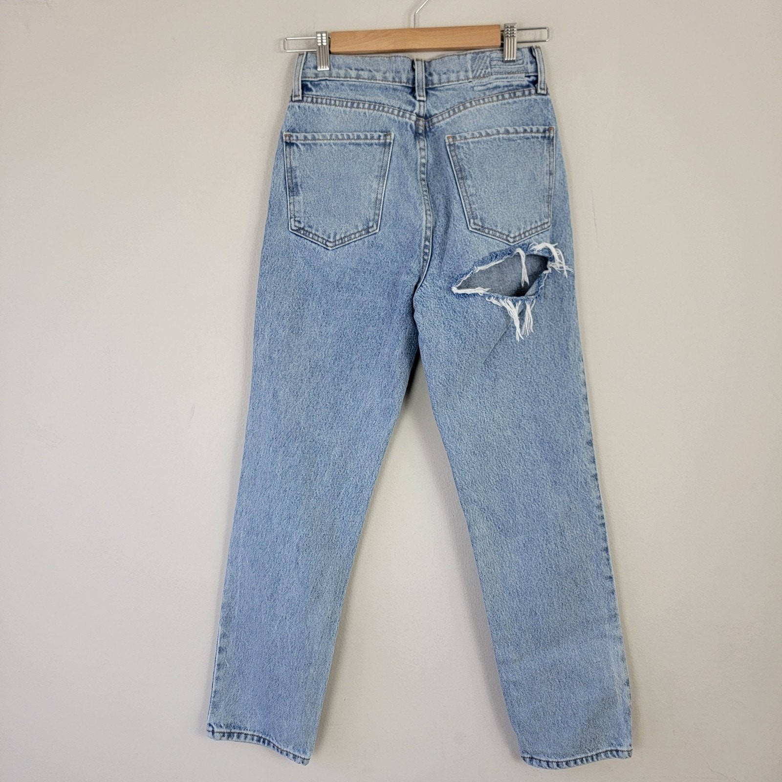 Revice Jeans Women Sz 27 Light Wash Button Fly High Rise Distressed Mom Preppy